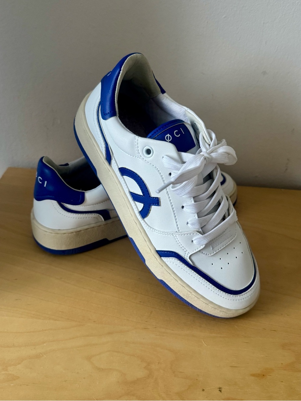 Loci Atom Vegan Sneakers